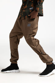 Biege contrast stitched jogger track pants with 3 pockets